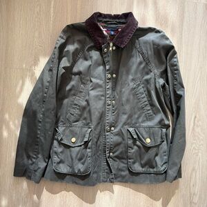 Good condition Tommy Hilfiger olive green jacket size M